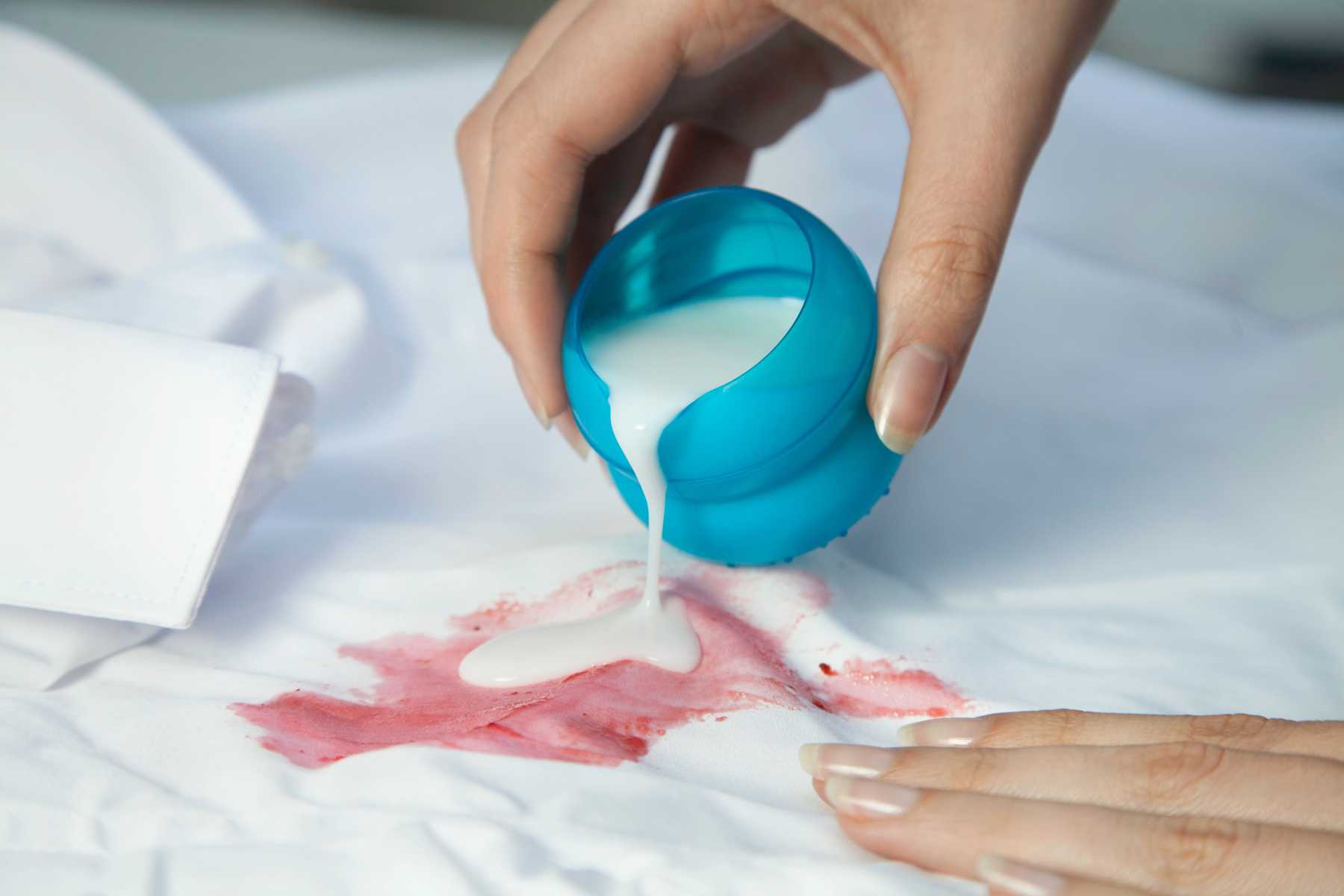 How To Get Stains Out Of White Clothes